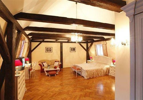Constans Hotel