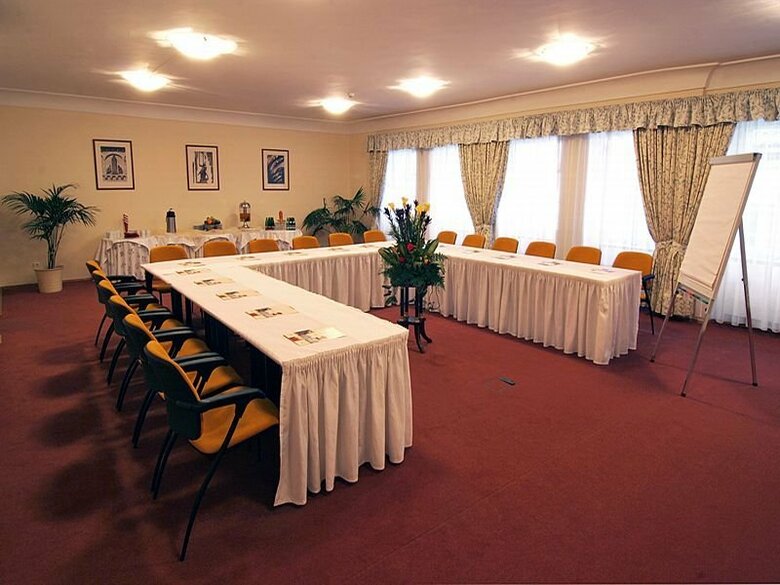Constans Hotel