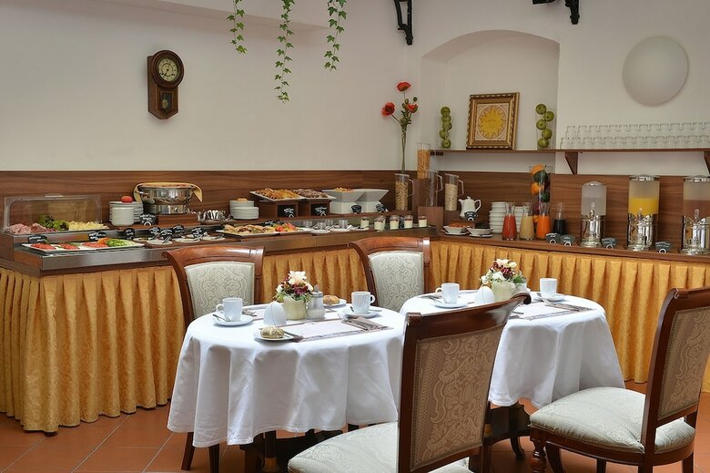 Constans Hotel