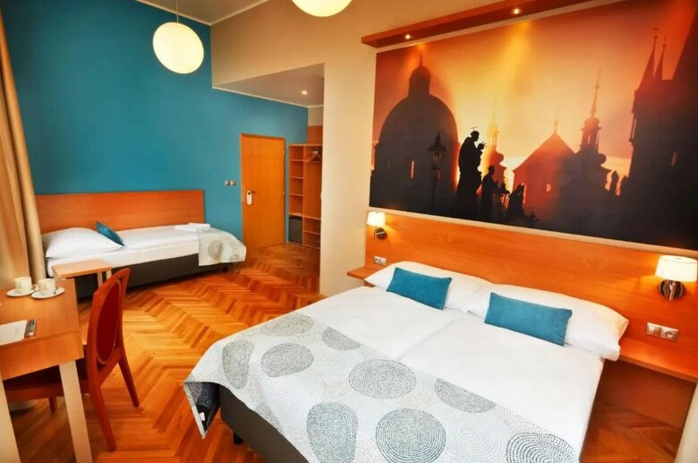 Hotel Jerome House