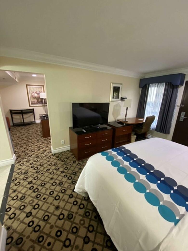 Hotel Days Inn & Suites/college Park/atlanta