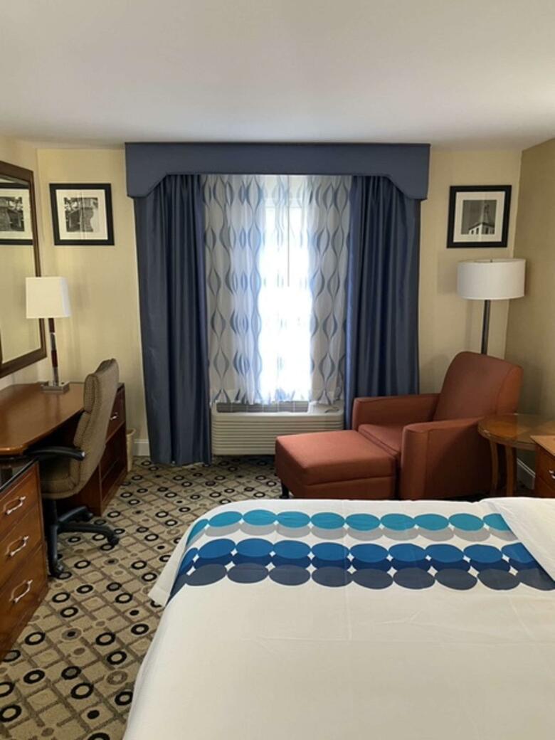 Hotel Days Inn & Suites/college Park/atlanta