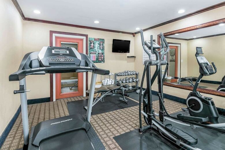 Hotel Days Inn & Suites/college Park/atlanta