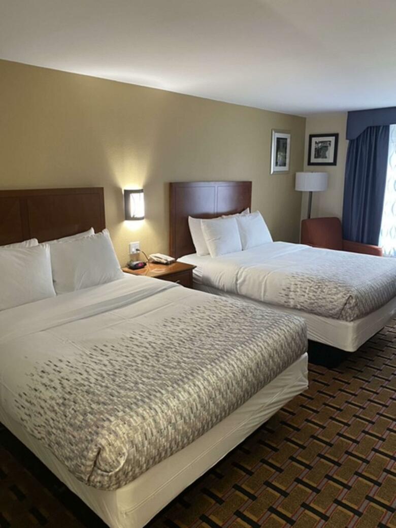 Hotel Days Inn & Suites/college Park/atlanta
