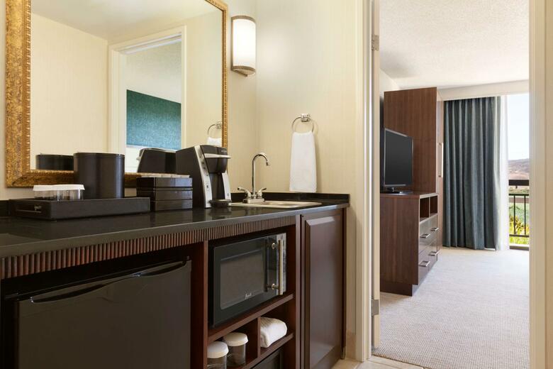 Hotel Embassy Suites