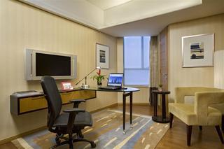 Sheraton Shanghai Hotel And Residences