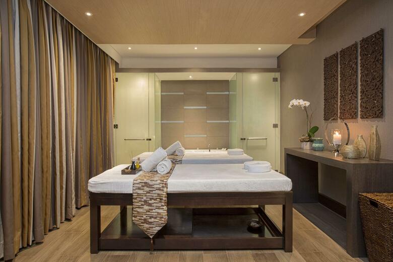 Hotel Makati Diamond Residences
