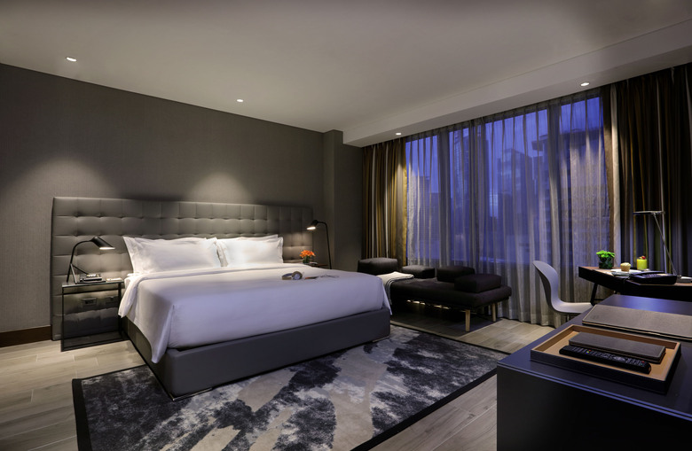 Hotel Makati Diamond Residences