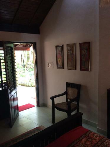 Hotel Maharaju Palace