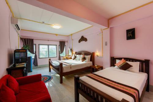 Albergue Double Lucky House