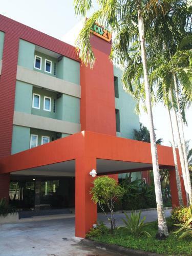 Phuket Ecozy Hotel