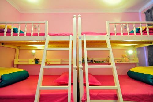 Simple Capsule Youth Hostel Guiyang Xiaoshizi