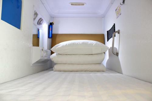 Simple Capsule Youth Hostel Guiyang Xiaoshizi