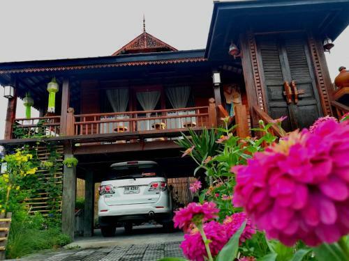 Bed & Breakfast Lampang Lanna Home