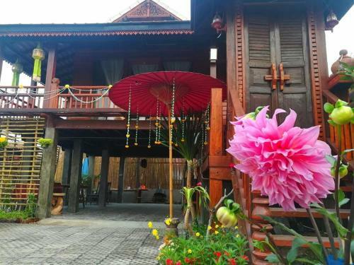 Bed & Breakfast Lampang Lanna Home