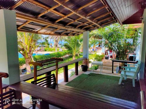 Hotel Banana Beach Resort