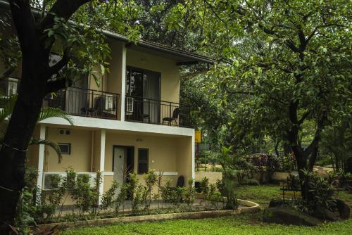Hotel Zaras Resort Khandala