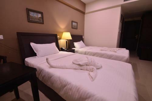 Seasons Hotel & Spa