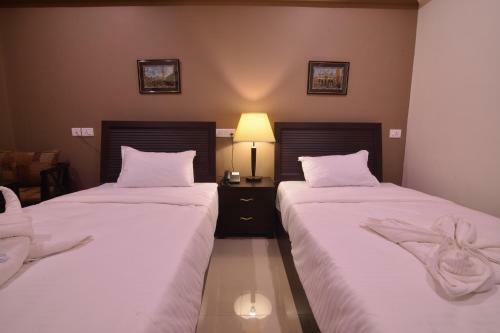 Seasons Hotel & Spa