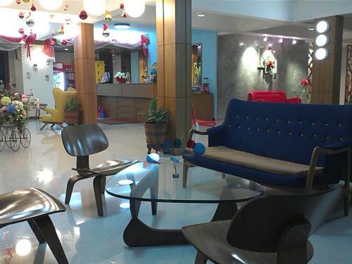 J2 Hotel Maesot
