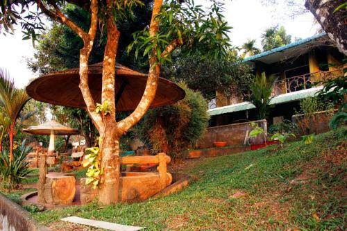 Hotel Elephant Pass Ayurveda & Yoga Retreat