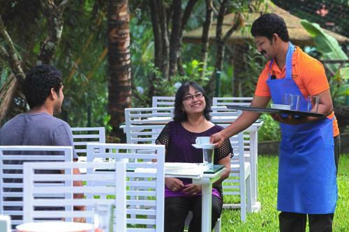 Hotel Elephant Pass Ayurveda & Yoga Retreat