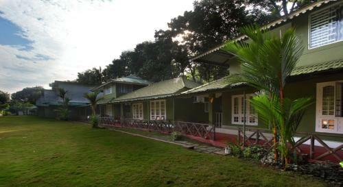 Hotel Elephant Pass Ayurveda & Yoga Retreat