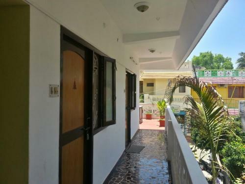 Hostal Silver Moon Guest House