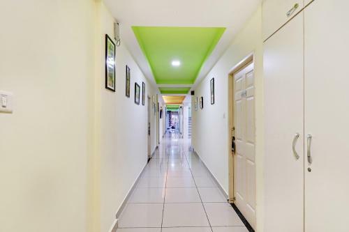 Fabhotel Colors Apartment
