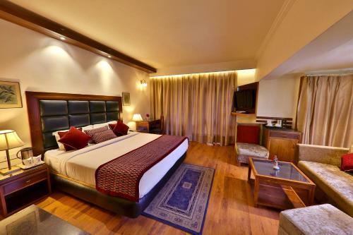 Hotel Manali Heights