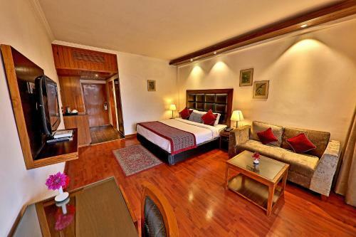 Hotel Manali Heights