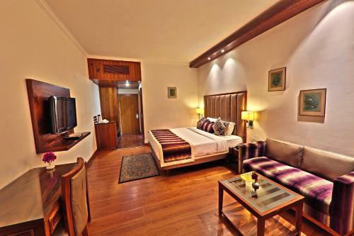 Hotel Manali Heights