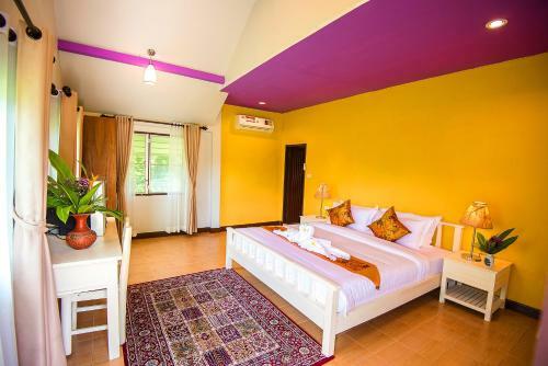 Hotel E-outfitting Pai Resort