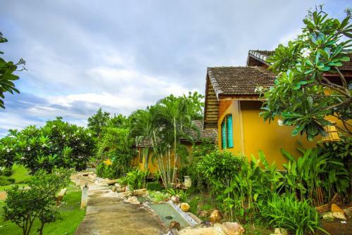 Hotel E-outfitting Pai Resort