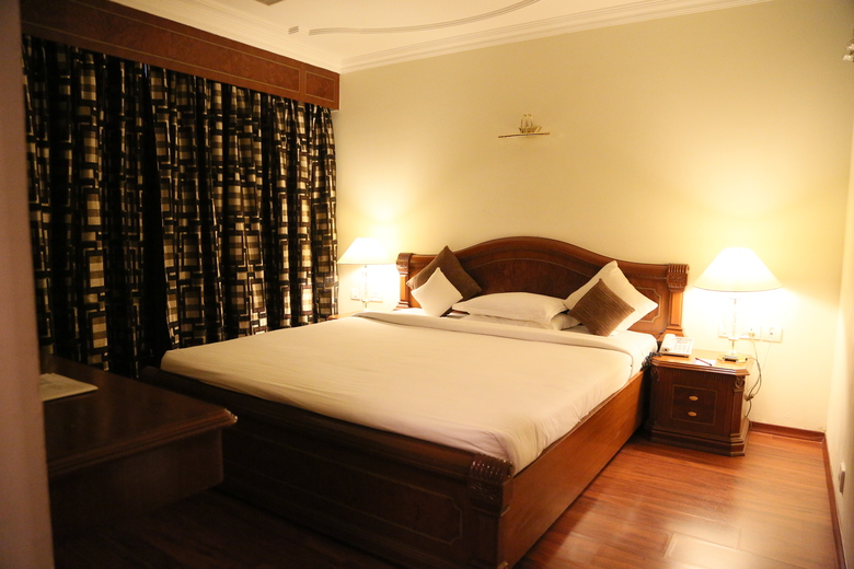 Hotel Benzz Park