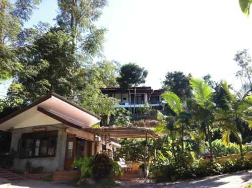 Hotel Chang Pai Hill