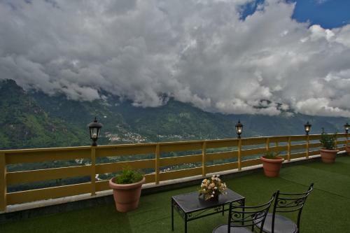 Hotel Vivaan Manali