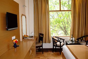 Hotel The Manali Inn