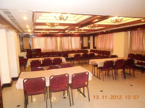 Hotel Poonja International