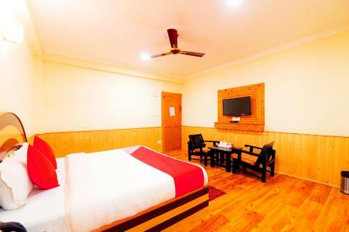 Hotel Pause At Manali
