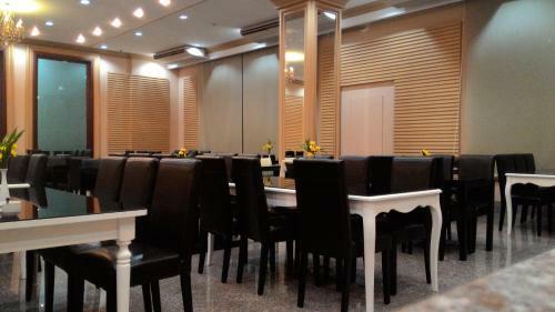 Pearl Resort & Hotel