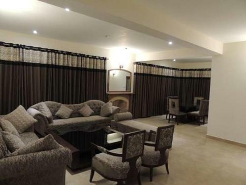 Hotel Shingar Regency
