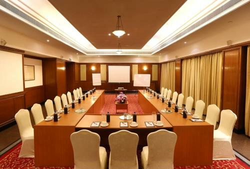Hotel Green Park Chennai