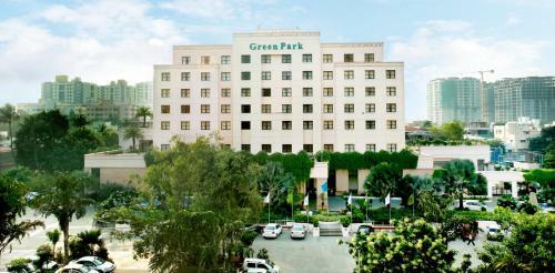 Hotel Green Park Chennai