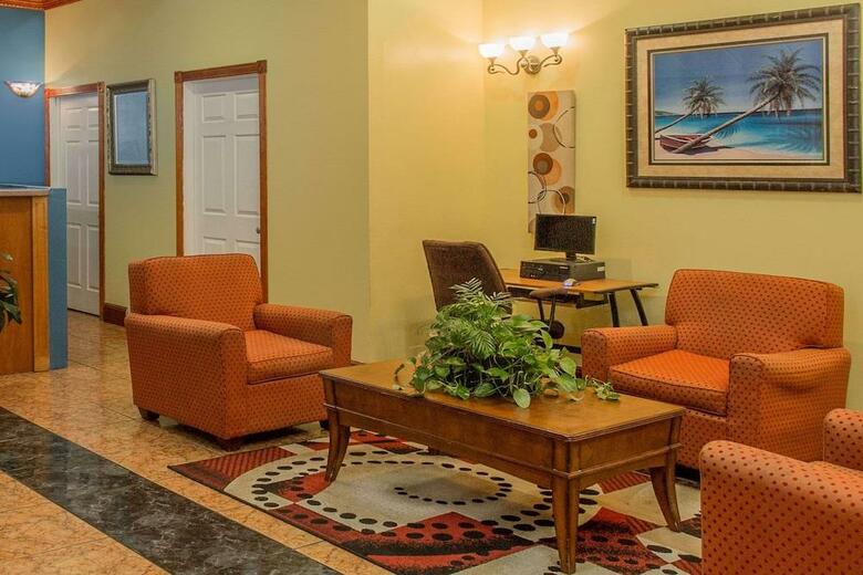 Hotel Days Inn South