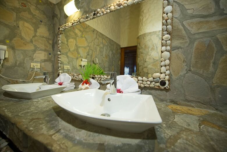 Hotel Natura Caba�as Boutique & Spa (.)