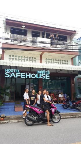 Safehouse Hostel