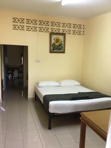 Hostal Casa Theresa Guest House
