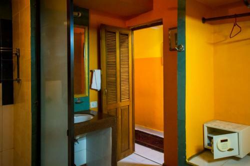 Papa Jolly's Boutique Hotel