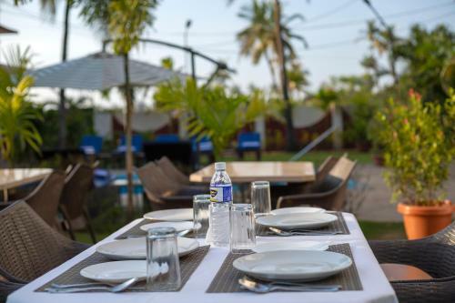 Hotel Lavaiencia Beach Resort